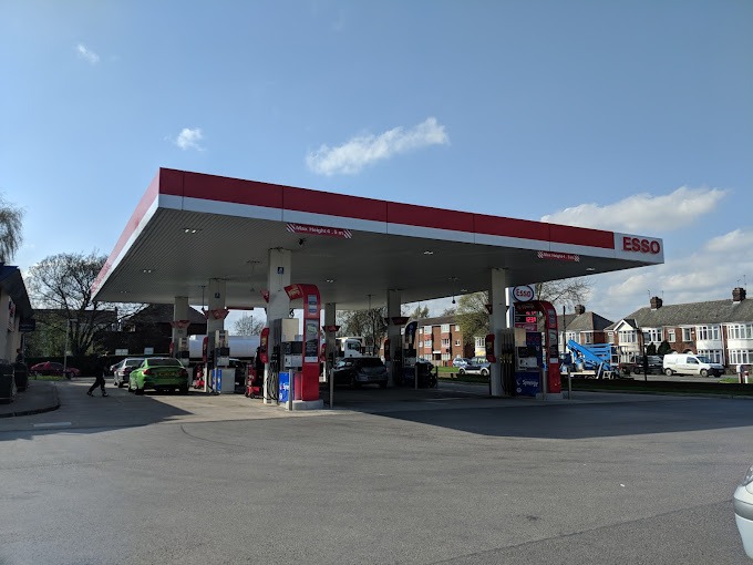 Tesco Esso Express Shopping | Supermarket