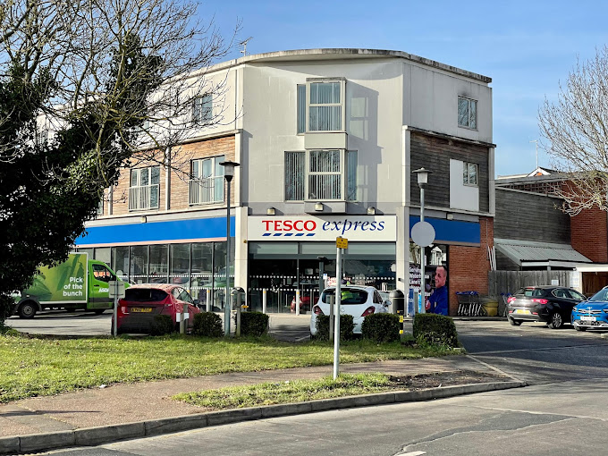 Tesco Express Shopping | Supermarket