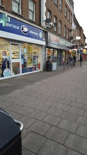 Tesco Express Shopping | Supermarket