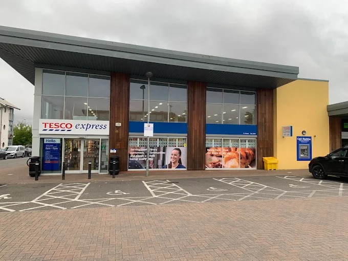 Tesco Express Shopping | Supermarket