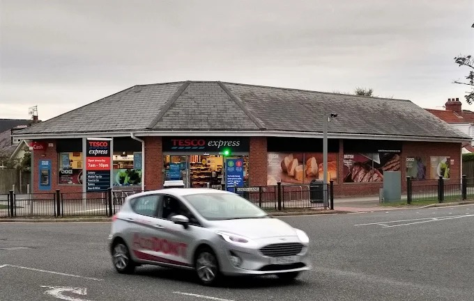 Tesco Express Shopping | Supermarket