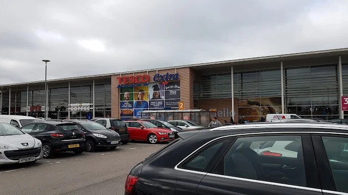 Tesco Extra Shopping | Supermarket
