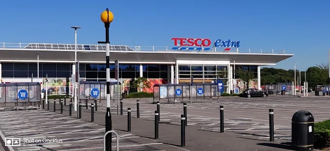 Tesco Extra Shopping | Supermarket