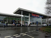 Tesco Extra Shopping | Supermarket