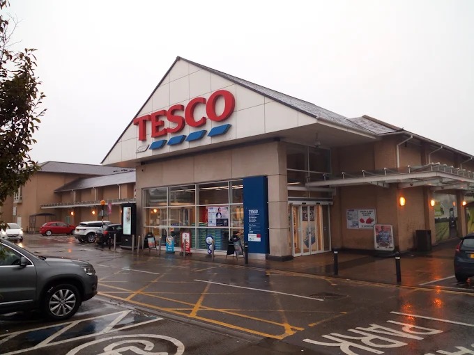 Tesco Superstore Shopping | Supermarket